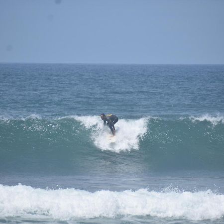 Surf Yoga Ericeira Guest House Eksteriør billede